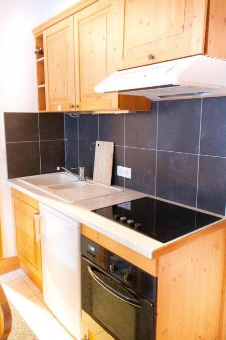 Rez De Chalet, Sauna Exterieur, Wifi, 4-6 Pers, 50M2 Isola 2000 Buitenkant foto