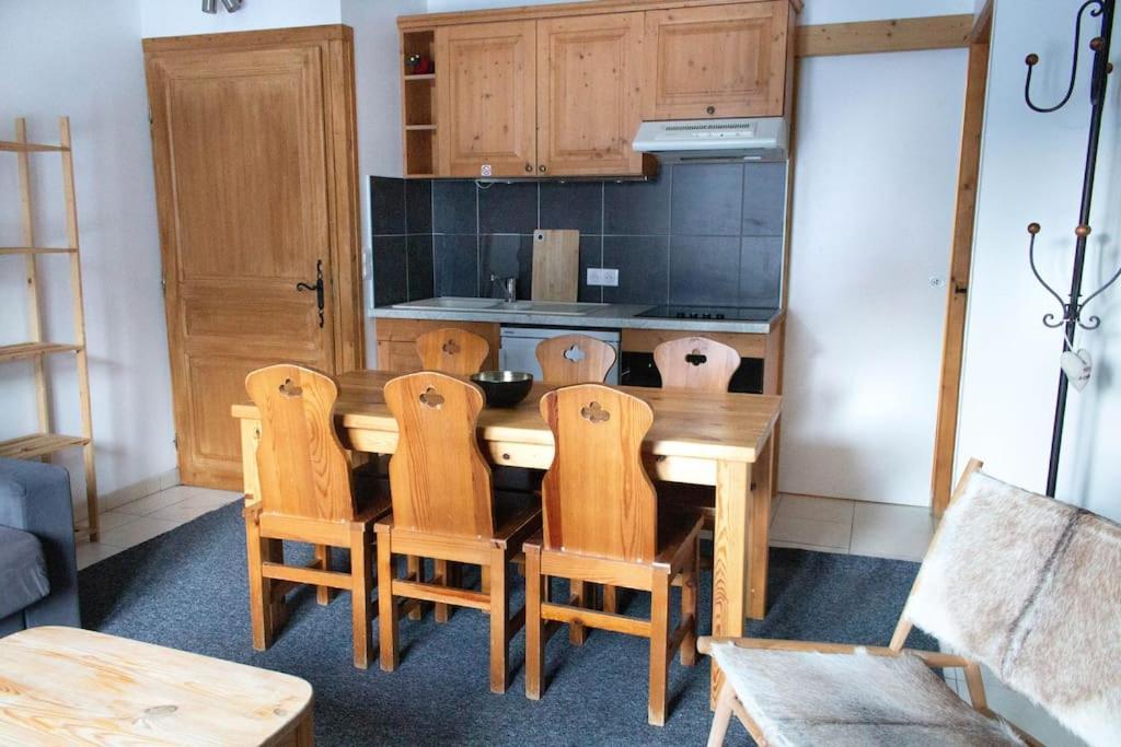 Rez De Chalet, Sauna Exterieur, Wifi, 4-6 Pers, 50M2 Isola 2000 Buitenkant foto